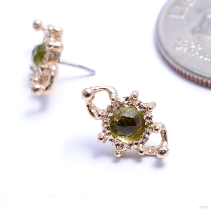 Quiet Crystal Press-fit End in Gold from Pupil Hall 14k Yellow Gold Peridot
