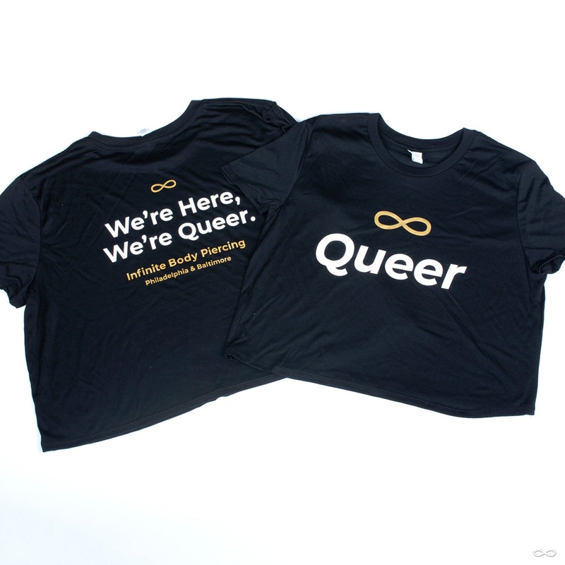 Queer Cropped Tee SM Black